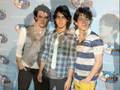 videos de jonas brothers-tonight-lyrics