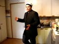Kokkiheikki kokkaa superpuuron, ammattikoulun aamupalan Kokkiheikki kokkaa superpuuron, ammattikoulun aamupalan