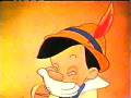 videos de Pinocchio gets his finger on fire!