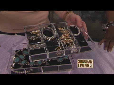 how to organize jewelry