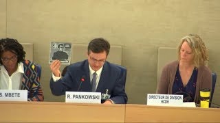  Rafał Pankowski presents a record to commemorate Marcin Kornak, session of the United Nations Human Rights Council, 15.03.2019. 
