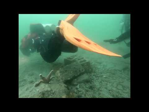 Scuba Diving Beach 8th st. Far Rockaway ny_Bvrkods