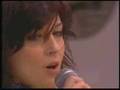 Virginia canta Yesterday en clase de Manzo