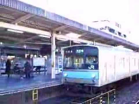 205系スカイブルー 和歌山駅入線