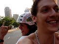 um video de skate overall, p�is nele h� strret, longboard e freestyle. os skatistas s�o: alexandre caldas, augusto caldas e victor chen