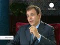 Am 13. Juli wird in Paris das erste Gipfeltreffen der Mittel-Meer-Union stattfinden. Diese Initiative des französischen Staatschefs und aktuellen EU-Ratspräsidenten findet keineswegs ungeteilten Beifall. Der Generalsekretär der Arabischen Liga, Amr Moussa, formulierte gegenüber euronews seine Gedanken zu diesem ebenso historischen wie konfliktträchtigen Treffen von 27 EU-Staaten mit 22 arabischen. Im Interview mit euronews-Korrespondent Mohammed Abdel Azim stellte er klar, was dabei geregelt werden kann und was nicht.