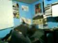 videos de Bombazo batista a un emo. .3gp