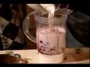 Healthy After-School Snacks for Children : Blending Sugarless Fruit Yogurt: Healthy After-School Snacks