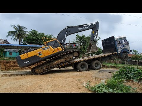 Amazing Video ! Volvo Excavator Loading in Truck By Experience Driver - Dozer Video