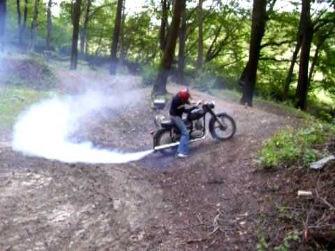wsk 175 i dym...