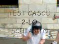 4 idioti fanno il test di un casco