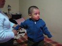 sebas saltando