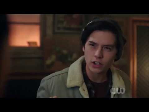 RIVERDALE JUGHEAD JONES EXCLUSIVE BLOOPER IN "I"M A WEIRDO" SPEECH