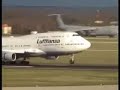 Lufthansa 747 400 landing at Frankfurt Rhein-Main Lufthansa 747 400 landing at Frankfurt Rhein-Main