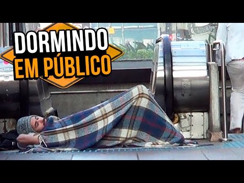 DORMINDO EM PÚBLICO (DANDO ERRADO) - Stupidshow