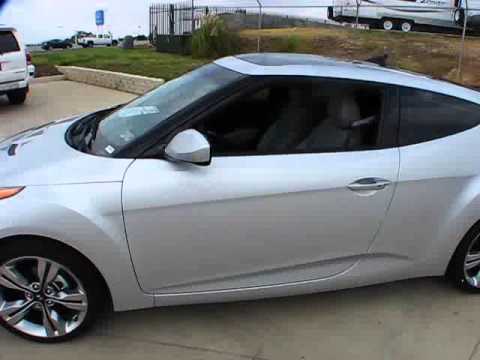 2012 Hyundai Veloster 6-Speed Start Up, Exterior/ Interior Review 2012 Hyundai Veloster 6-Speed Start Up, Exterior/ Interior Review