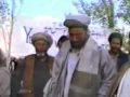 از مدتی بدینسو اسنادی زیادی که عضویت داکتر سیما سمر، رئیس کمسیون مستقل حقوق بشر افغانستان را در مرکزیت حزب وحدت اسلامی افغانستان فاش میسازد در مطبوعات انتشار یافته اند.اینست سندی دیگری که وی را جلسات مرکزیت حزب در بامیان نشان میدهد که از جانب کریم خلیلی رهبر حزب مورد ستایش قرار میگیرد.حزب وحدت که از احزاب مزدور رژیم فاشیستی ایران در افغانستان محسوب میشود تاریخچه سراسر خیانت و جنایت نسبت به مردم افغانستان را در تاریخش ثبت دارد و از احزابی بشمار میرود که در قتل عامهای کابل در اوایل دهه نود میلادی فعال بود و جنایات باورنکردنی در برابر کابلیان انجام داد و مسئول ویرانی و بربادی کابل میباشد که همراه با سرجنایتکارانی چون احمد شاه مسعود، ربانی، محسنی، سیاف، گلبدین، دوستم و دیگران این شهر زیبا را به مخروبه مبدل کردند و دهها هزار تن را وحشیانه به قتل رسانیدند.اخیرا سازمان دیده بان حقوق بشر نیز کریم خلیلی رهبر این حزب را (که فعلا معاون آقای کرزی در دولت به اصطلاح 