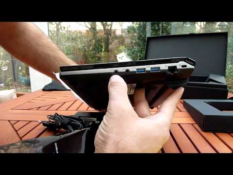 Asus Eee PC VX6 Lamborghini Unboxing