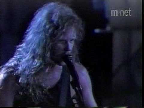 CICCOthebestia - this video it's one of the best concert of trsh metal band.....METALLICA!!!!