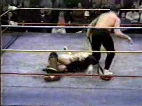 strap match