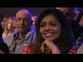 un sketch de stephane fallu au gala juste pour rire.
