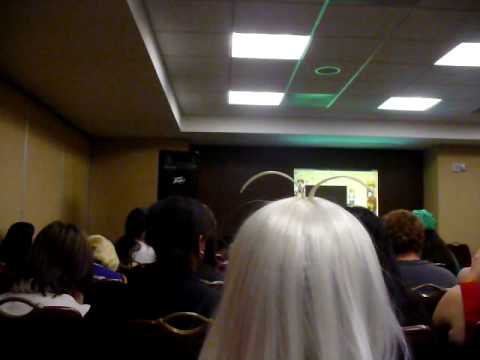 LittleKuriboh reading Shakespeare at Anime USA 2009