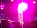 Kelly clarkson \"Maybe\" Live--Addicted Tour