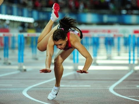 faceplant - Be sure to check out http://FunnyOnYouTube.com for more funny YouTube videos! Follow us on Twitter: http://Twitter.com/FunnyOnYT Like us on Facebook: http://...