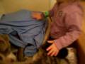 videos de Laney puts Daisy to bed