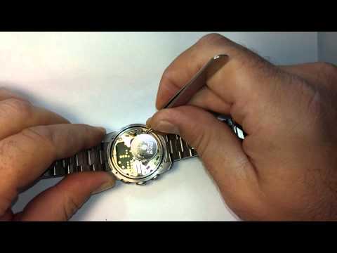 how to change battery tissot t race