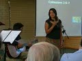 Melissa Otto Sings 'Cling Tight'