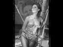 claudia cardinale es sin duda una de las morenas mas guapas de nuestro planeta.