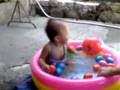 videos de playtime in her mini pool