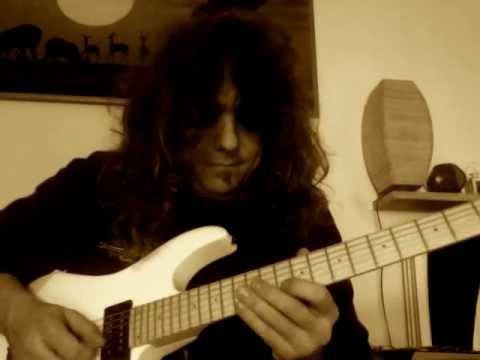 Roberto Vanni: 3 Notes Per String Blues Scale Sequence with Alternate Picking