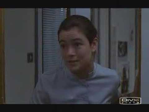 Playing the Field - s02e01 - Angie