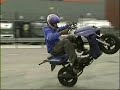 scooter stunts op het indestriedoor stephan kuppers uit udenmet een malaguti firefox f15