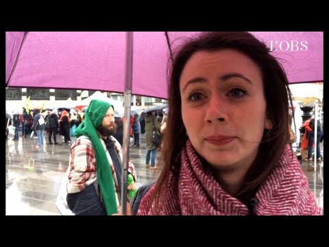Les féministes dans la rue : "Ce n'est pas possible qu'une femme meure parce qu'elle est femme"