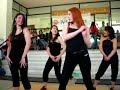 chicas bailan sensualmente