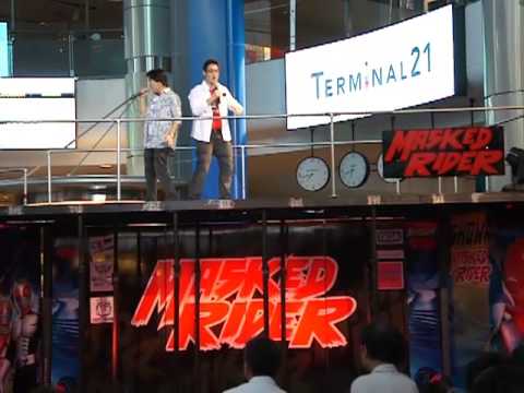 จังโก้ - วันนี้พวกเราได้มาร้องเพลงงานเปิดตัวเสื้อผ้าไอ้มดแดง ที่ Terminal 21 เสื้อสวยมากๆครับ...