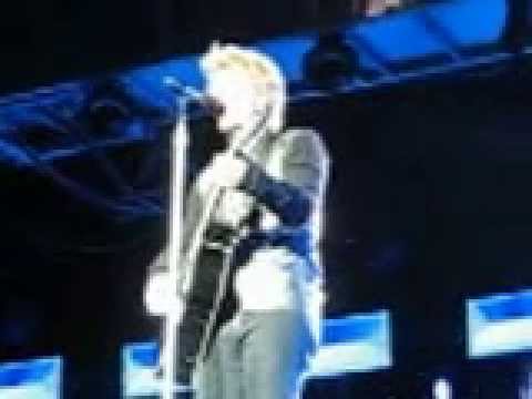 Bon Jovi Sofia - Jon excuses because of hay fever problems+Wanted (partially)