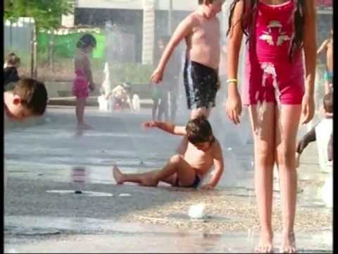 חוף ים - הבטיחו לתושבים בבאר שבע חוף ים ובסוף הם קיבלו מזרקות. על האטרקציה הרטובה שמחליפה את הבריכה העירונית בכתבה של איציק זוארץ. הצטרפו לעמוד...