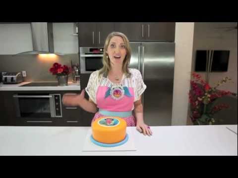 how to apply edible images to fondant