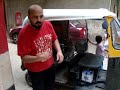 الأسطى زلطة يزور مبارك في المستشفى