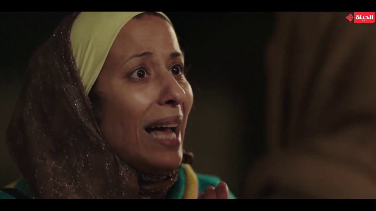 مسلسل بـ 100 وش - مواجهة نجلاء مع عم سامح اللي أكل حقها وسرقها "كلي طين واشربي من الترعة"