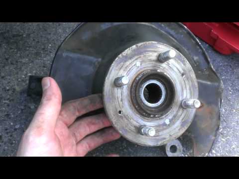 How to replace a wheel bearing on a 2001 Honda Civic EX