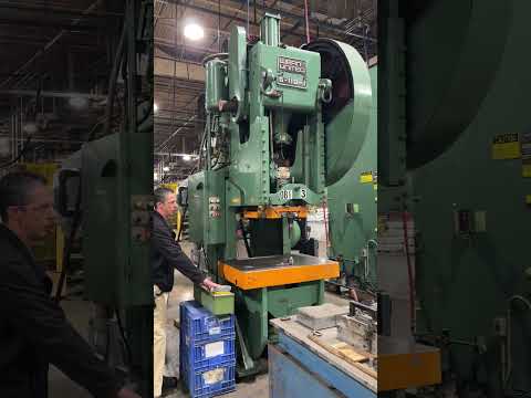 1979 WEAN UNITED G-110-1 OBI / Gap Frame Press | Universal Press & Machinery (UPM) (1)