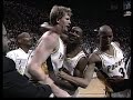 With 1.3 seconds left on the time counter the game is restarted and Rik Smits scores in the last 0.1 seconds to put the score at 93-94 for the Indiana Pacers against Orlando in 1995. Commentaar: Mart Smeets