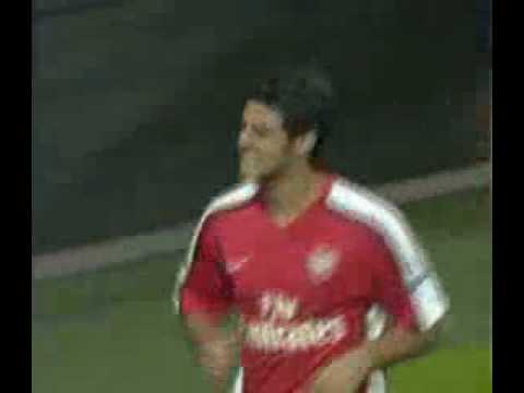 3 Goles de Carlos Vela