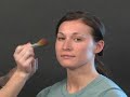 Mineral Makeup Application by Erth