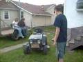 videos de lawn mowin bloopers3